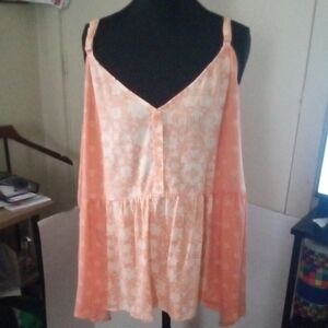 Peach Floral Women's Top for those hot days!
